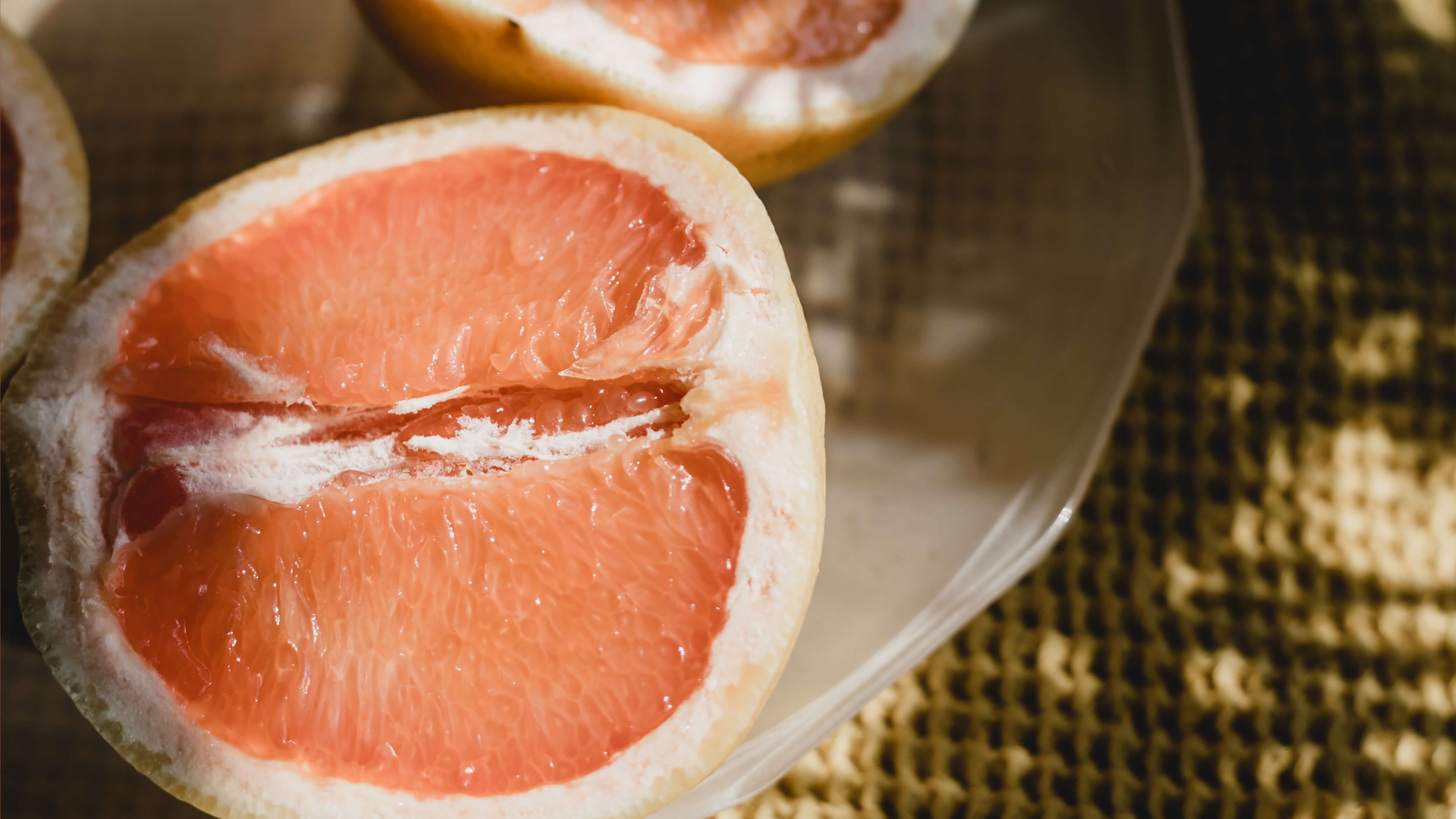 Pomelo, il superfood di cui non potrai più fare a meno